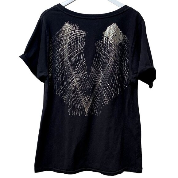 Kenneth Cole T-shirt Size 1X Womens Short Sleeve Graphic Tee Silver Angel Wings - Picture 2 of 8